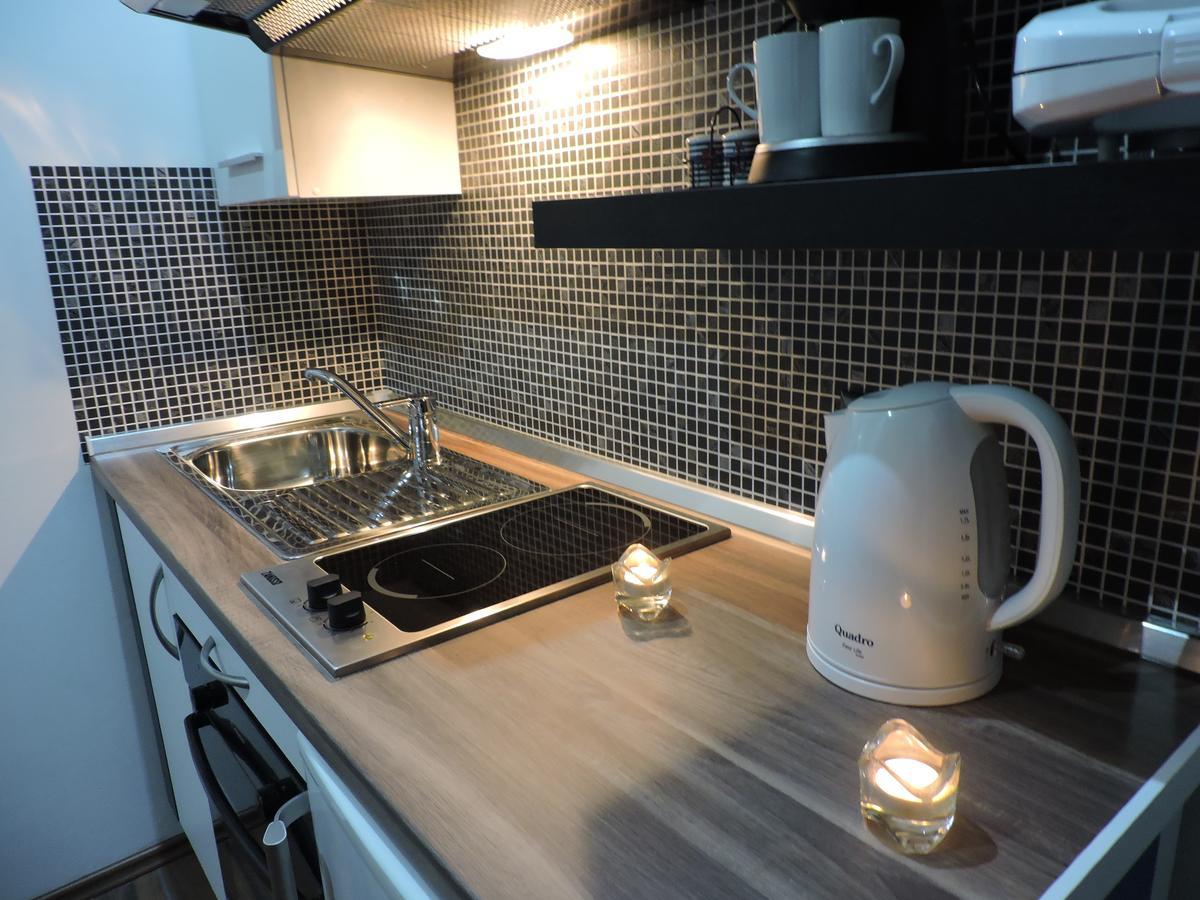 Subcastrum Apartments Пула Экстерьер фото